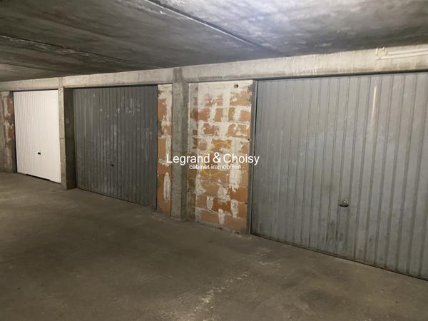 Appartement + terrasse + garage