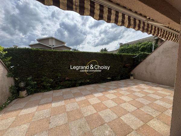 Appartement + terrasse + garage