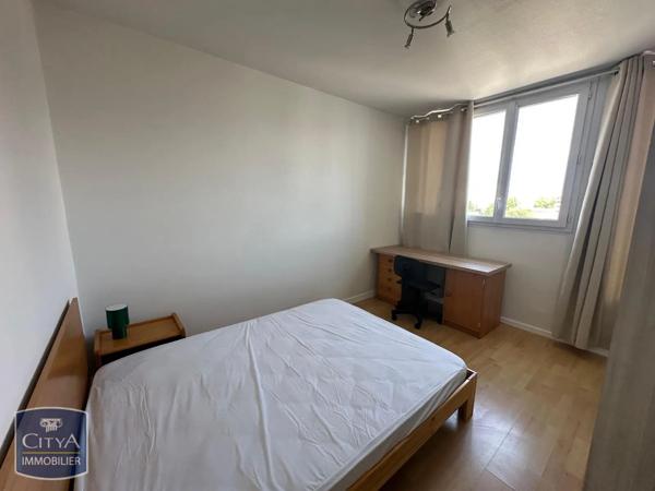 Appartement à louer 4 pièces 73.01m² Grenoble (38100)