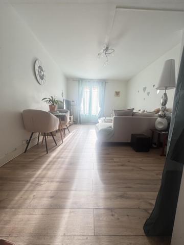 Appartement à LA RICAMARIE, 42150 - 3 pièces 57m²