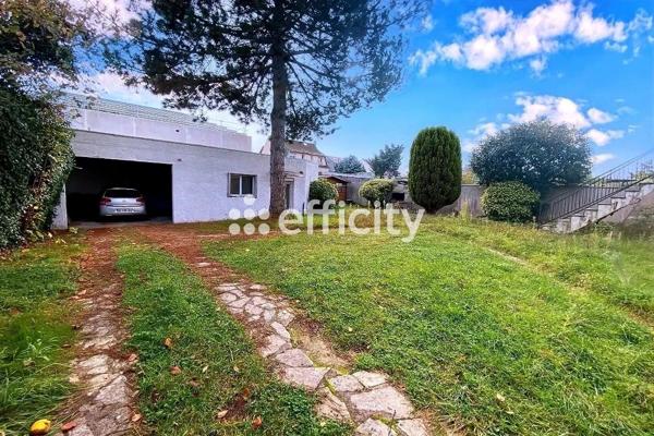 Immeuble 10 pièces - 300 m²