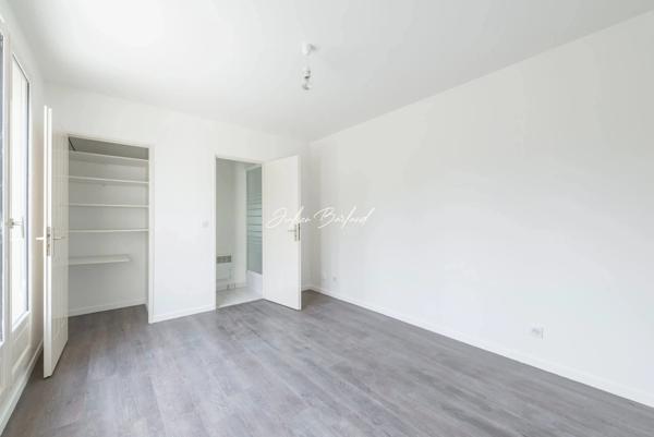 Maison familiale à vendre 6 pièces 4 chambres CLAYE SOUILLY (77)