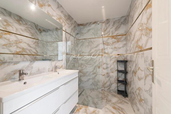 Maison familiale à vendre 6 pièces 4 chambres CLAYE SOUILLY (77)