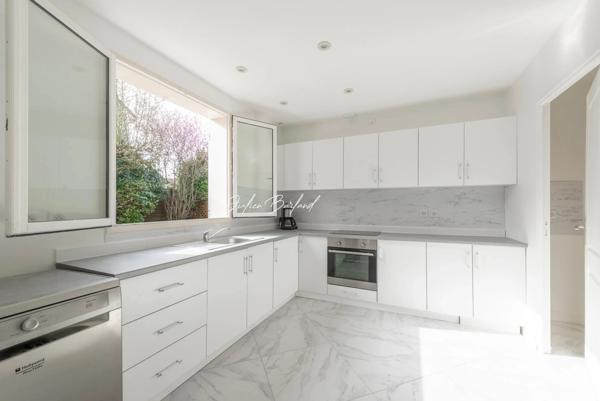 Maison familiale à vendre 6 pièces 4 chambres CLAYE SOUILLY (77)