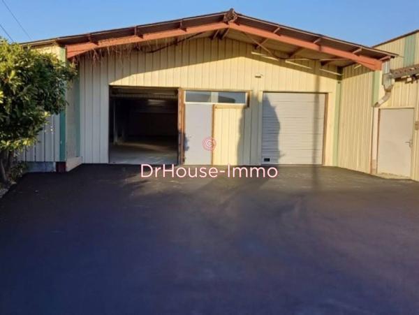 Bien immobilier à louer 1 pièce de 345 m²