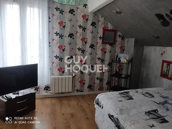 Maison à vendre à Bondy - 5 pièces, 3 chambres, garage double