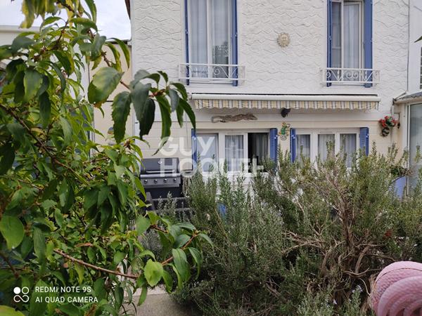 Maison à vendre à Bondy - 5 pièces, 3 chambres, garage double