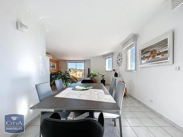 Appartement à vendre 5 pièces 213.43m²