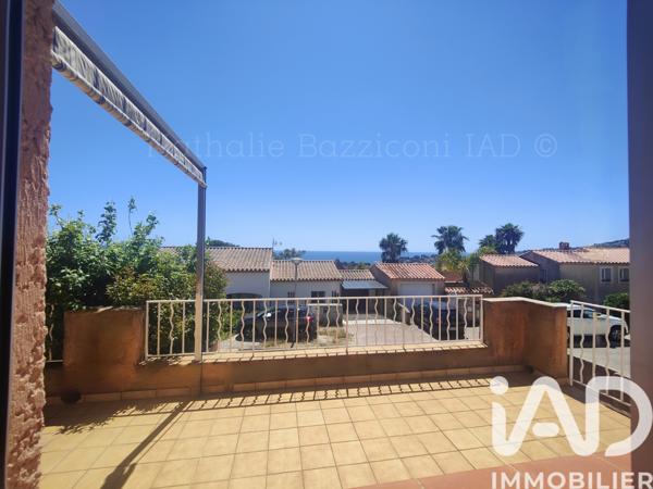 Maison à vendre 6 pièces 176 m² Carqueiranne