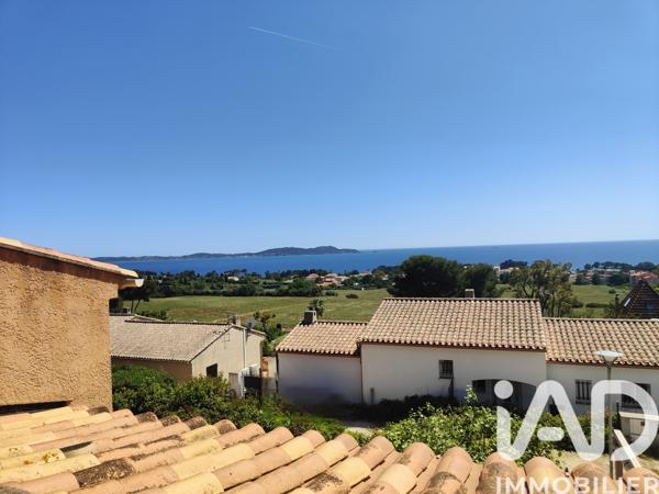 Maison à vendre 6 pièces 176 m² Carqueiranne