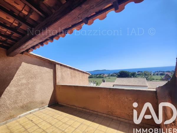 Maison à vendre 6 pièces 176 m² Carqueiranne