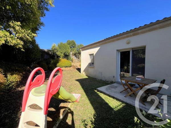 Appartement T3 à vendre  3 pièces - 57,97 m 2   ST QUENTIN DE BARON  - 33
