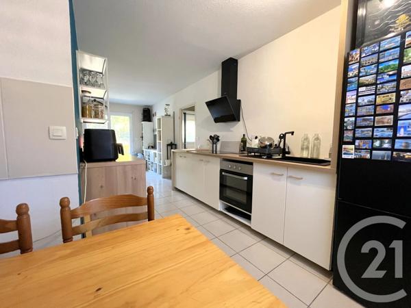 Appartement T3 à vendre  3 pièces - 57,97 m 2   ST QUENTIN DE BARON  - 33