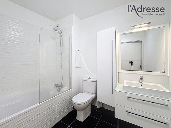 Appartement Puteaux 4 pièce(s) 81 m2/Meublé/Parking