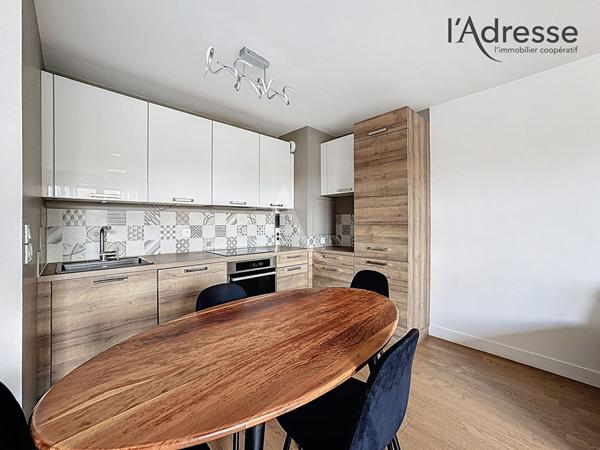 Appartement Puteaux 4 pièce(s) 81 m2/Meublé/Parking