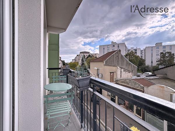 Appartement Puteaux 4 pièce(s) 81 m2/Meublé/Parking