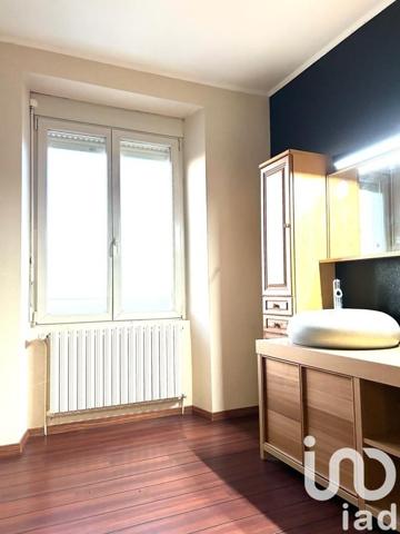 Maison 7 pièces de 162 m² à Naves (19460)