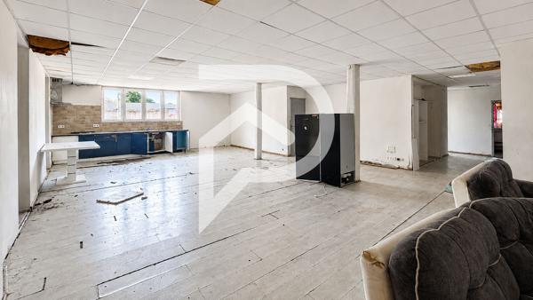 Immeuble 15 pièces 371.5 m2