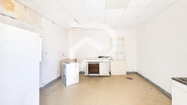 Immeuble 15 pièces 371.5 m2