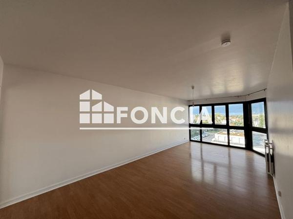 Location Appartement 4 pièces 91.95 m² - RESIDENCE ROCHAMBEAU Le Havre 76610