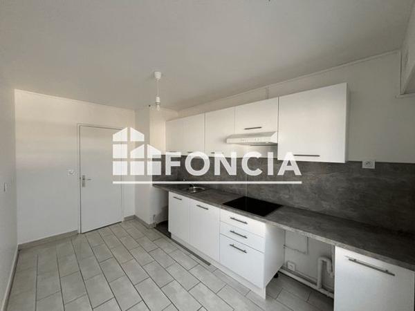 Location Appartement 4 pièces 91.95 m² - RESIDENCE ROCHAMBEAU Le Havre 76610