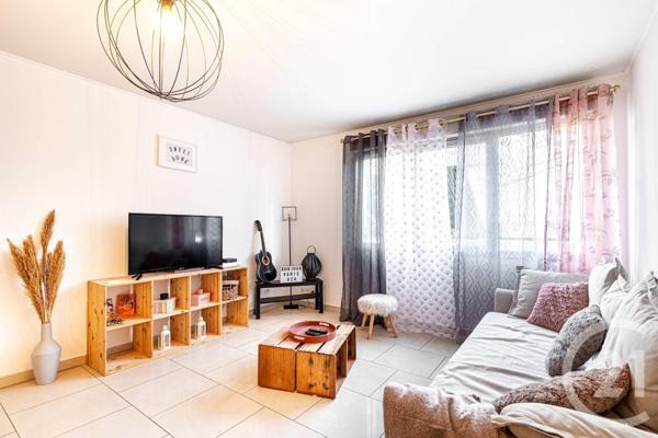 Appartement F2 à vendre  2 pièces - 46 m2 LA PLAINE ST DENIS - 93