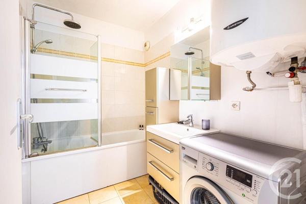 Appartement F2 à vendre  2 pièces - 46 m2 LA PLAINE ST DENIS - 93