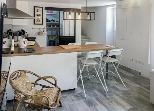 Maison à vendre    3 pièces •  Marseillan