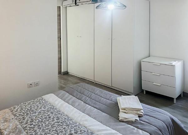 Maison à vendre    3 pièces •  Marseillan