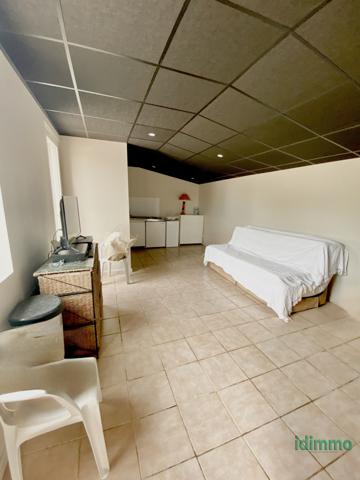 Magnifique maison sur un terrain de 2585 m2 proche de Bourg-Argental... Bourg-Argental (42220)