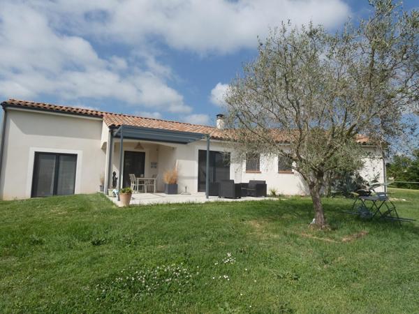 Maison de plain-pied 110 m² sur 2 170 m² de terrain à 4km de CARMAUX
