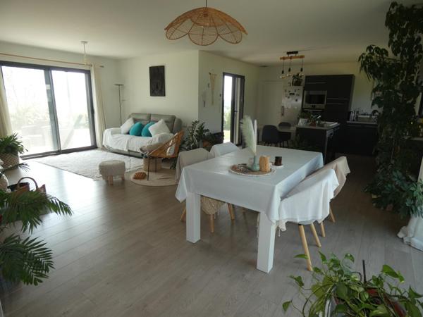 Maison de plain-pied 110 m² sur 2 170 m² de terrain à 4km de CARMAUX