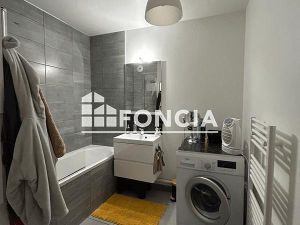 Location Appartement 3 pièces 69.44 m² - 3 RUE JEAN MOULIN Lens 62300