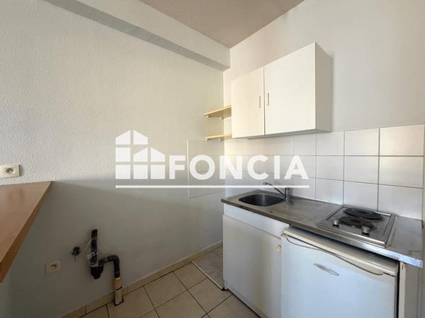 Location Studio 25.25 m² - 5/7 RUE DE TOULOUSE LAUTREC Albi 81000