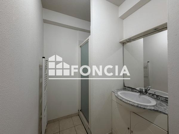 Location Studio 25.25 m² - 5/7 RUE DE TOULOUSE LAUTREC Albi 81000