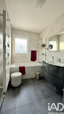 Maison à vendre 5 pièces 132 m² Séné