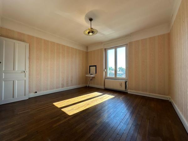 Maison - 4 pièces - 81m²