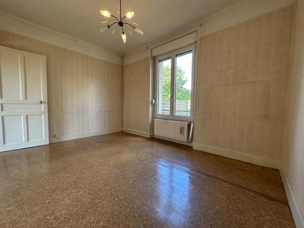 Maison - 4 pièces - 81m²