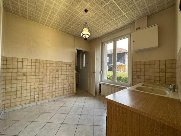 Maison - 4 pièces - 81m²