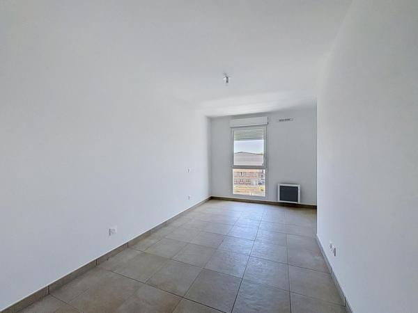 appartement récent T4