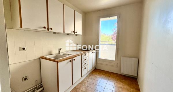 Location Appartement 3 pièces 66.23 m² - Verneuil-sur-seine 78480