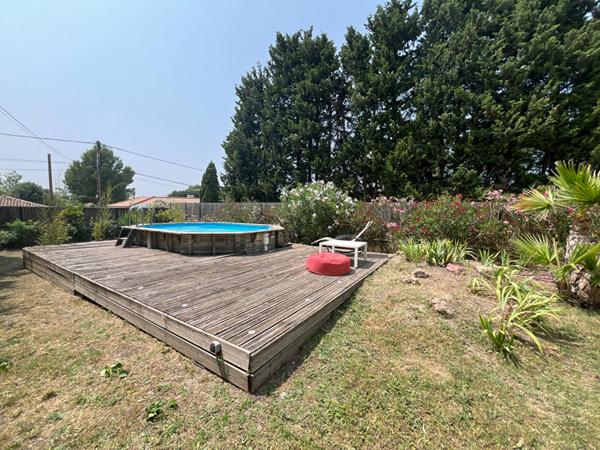 Charmante maison rénovée L'Isle sur la Sorgue à St Antoine