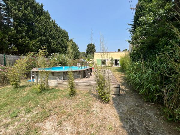 Charmante maison rénovée L'Isle sur la Sorgue à St Antoine