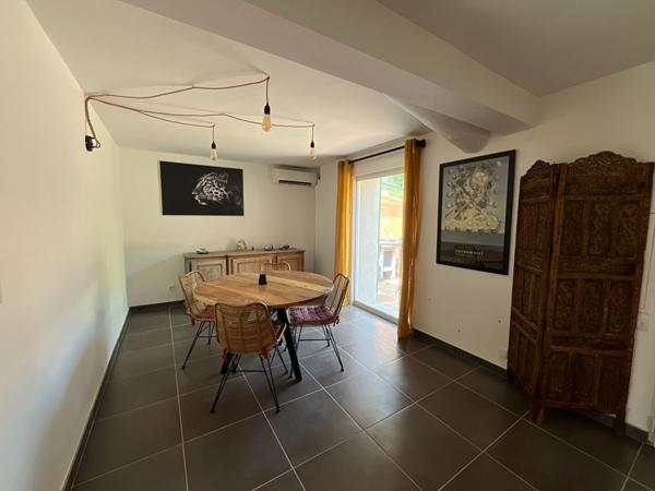 Charmante maison rénovée L'Isle sur la Sorgue à St Antoine