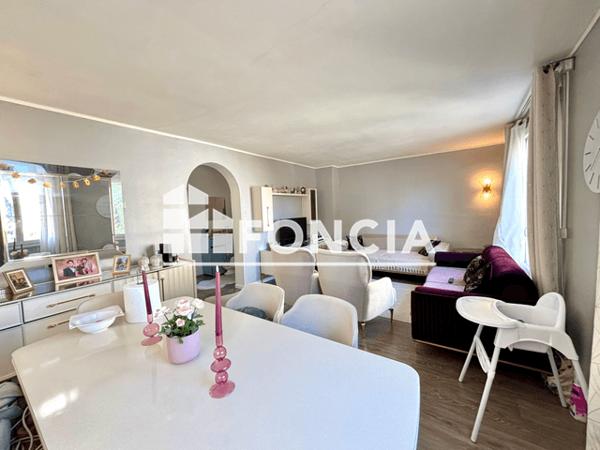 Location Appartement 3 pièces 82.93 m² - Petit Quevilly 76140