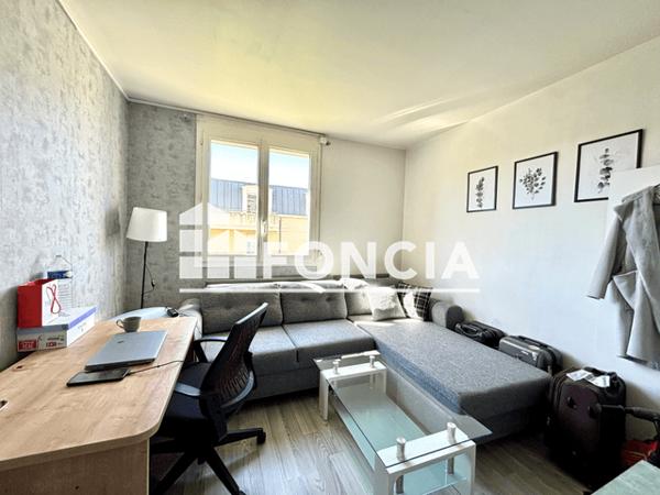 Location Appartement 3 pièces 82.93 m² - Petit Quevilly 76140