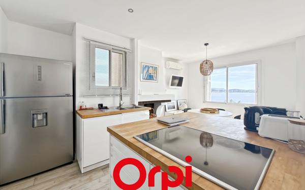 Appartement à vendre    3 pièces • 64,30 m2 Bandol