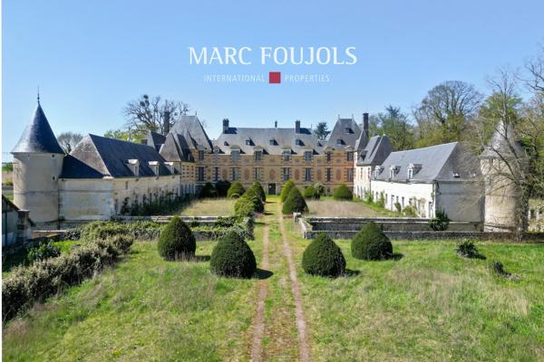Château du XVIIe et XVIIIe siècle classé à Pacy sur Eure