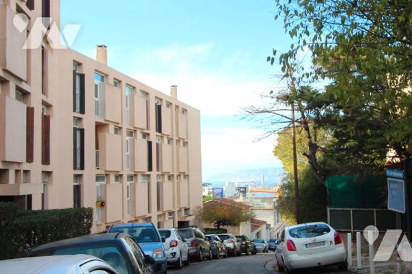 Appartement T3 agréable de 69m2 (Carrez) avec sa belle terrasse de 7m2, quartier Gèze (15e, Calade)