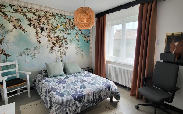 Maison à vendre    5 pièces •  Largentière